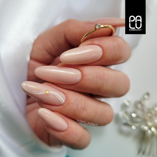 Roma'ntic 10,paint gel white,top no wipe