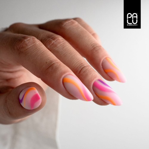 żel Soft Pink, neony Kawasaki