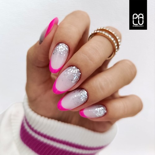 stylizacja paznokci różowy frencz