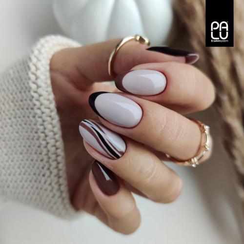 stylizacja-bezowy-lakier-hybrydowy