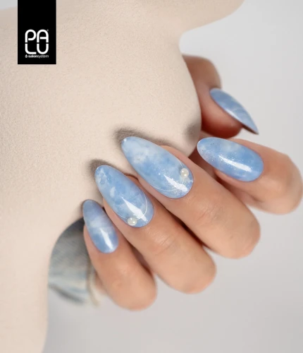 W1 stylizacje paznokci