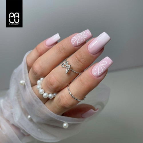 pro master bottle soft white i just pink - kwadrat (1).jpg